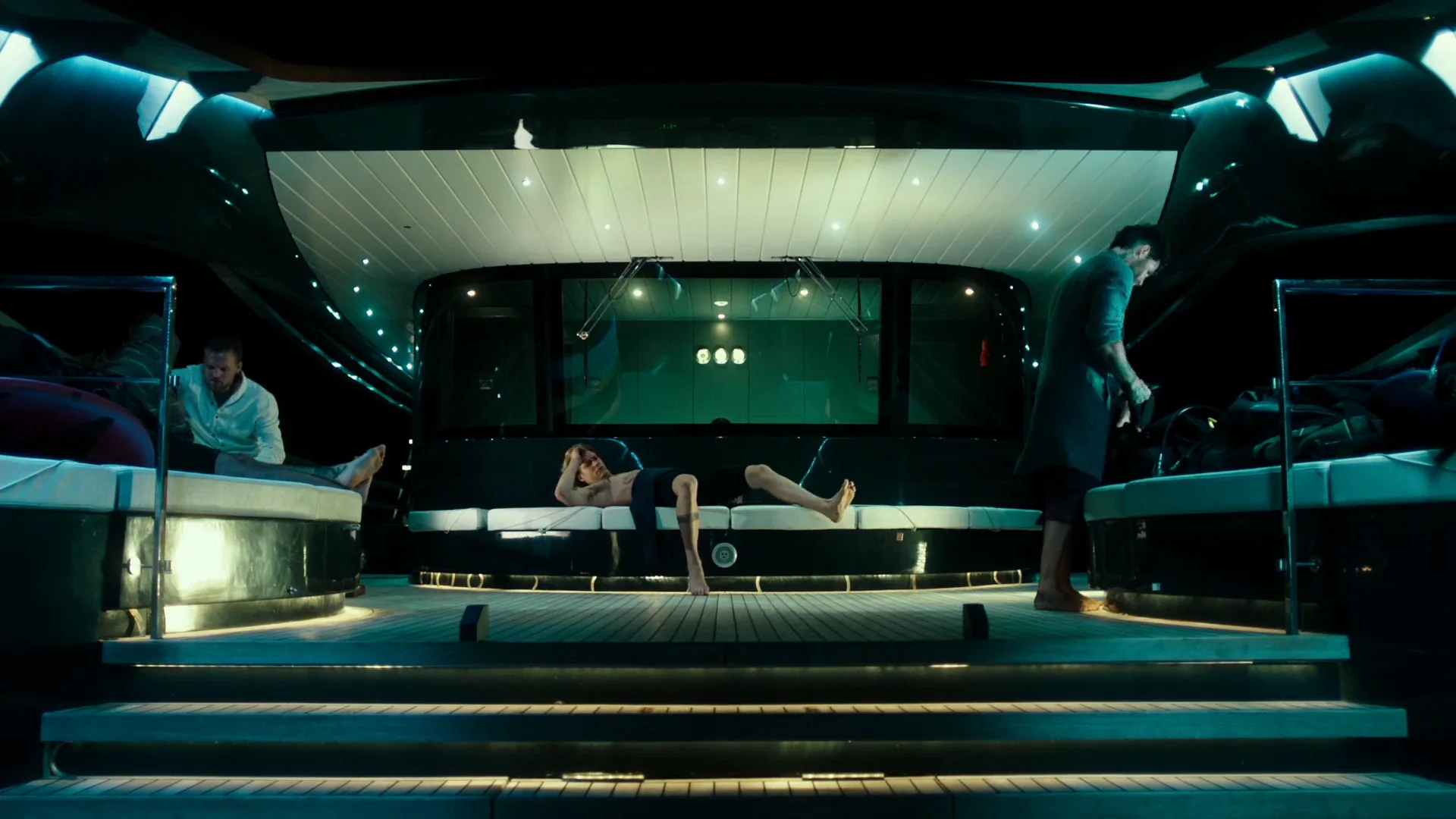 Wide-Angle Lens in Point Break (2015)