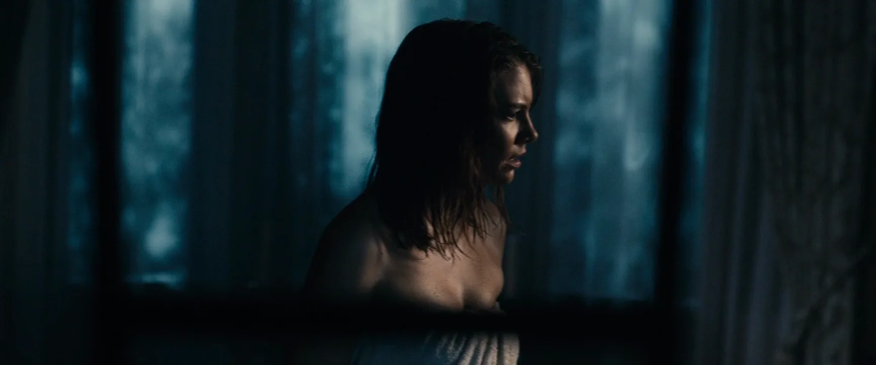Moonlight Lighting in The Boy (2016)