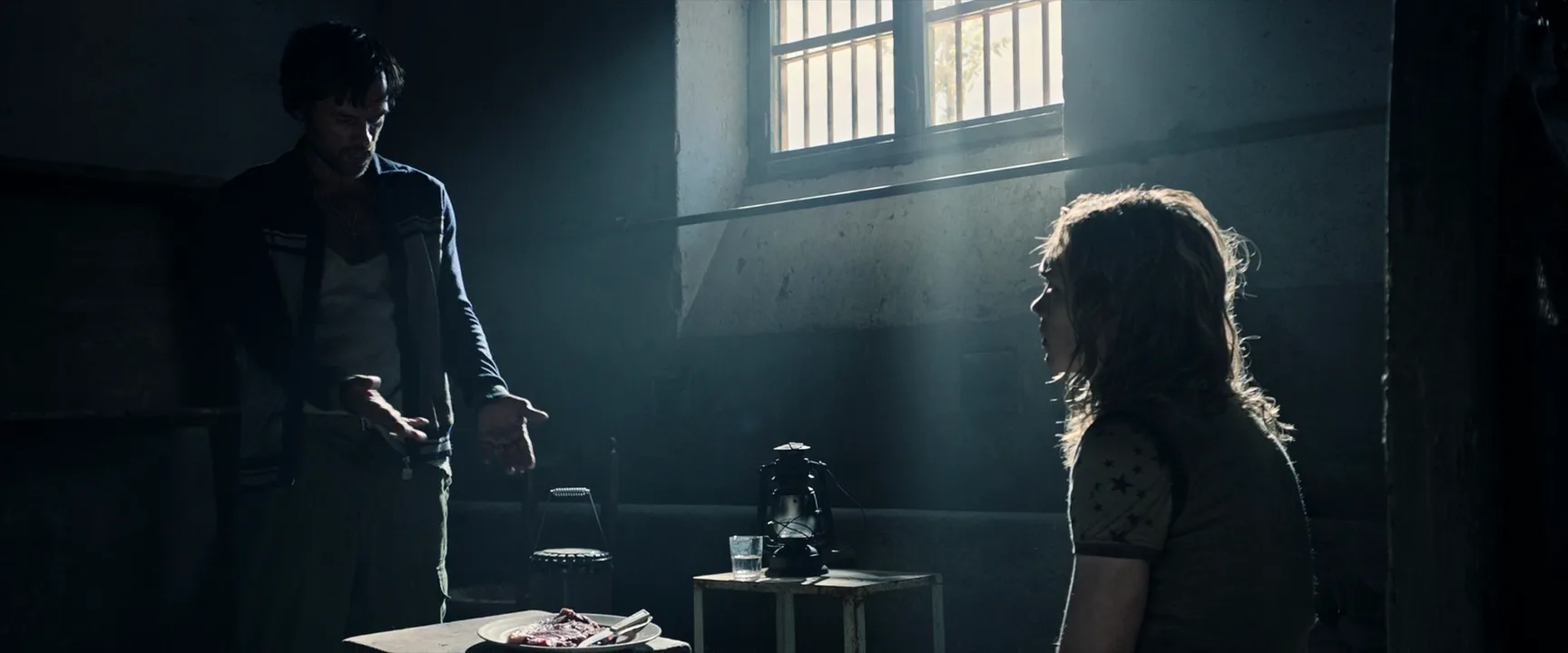 Low-Key Lighting in All the Money in the World (2017)